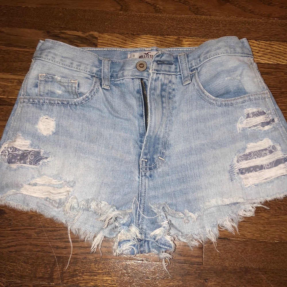 Hollister Jean shorts